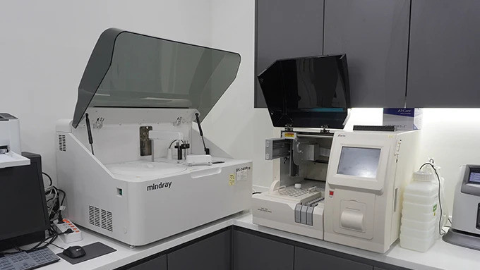 2F_Laboratory-Center-2-1.jpg